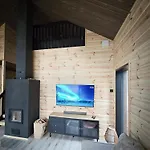 Villa Martta, Yllaes, Lapland Hideaway Near Trails