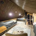 Martta, Yllaes, Lapland Hideaway Near Trails Villa Äkäslompolo