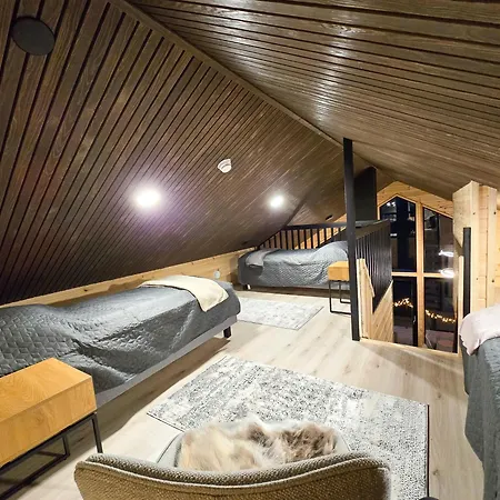 Martta, Yllas, Lapland Hideaway Near Trails Вилла Экясломполо